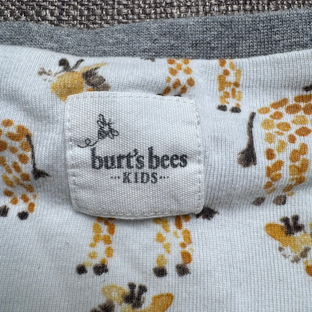 Burts Bees Kids Giraffe Print Organic Cotton Pajama Set White Gray 4T Snug Fit